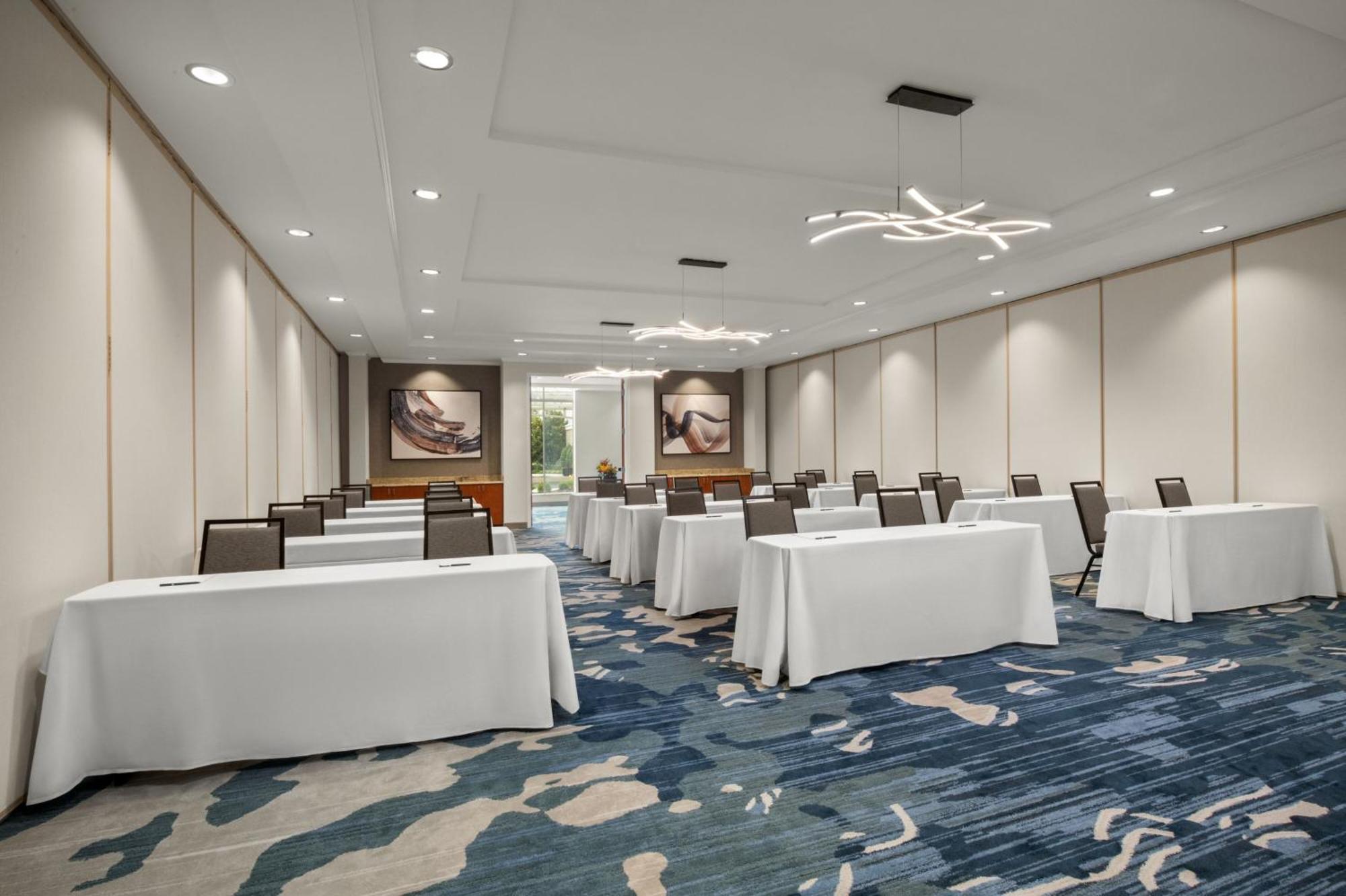 Delta Hotels By Marriott Colonial Heights Esterno foto